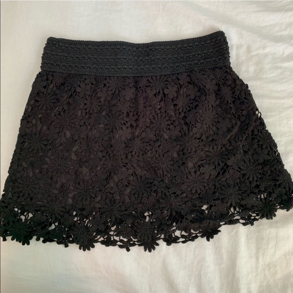Black flower skirt with stretchy waistband